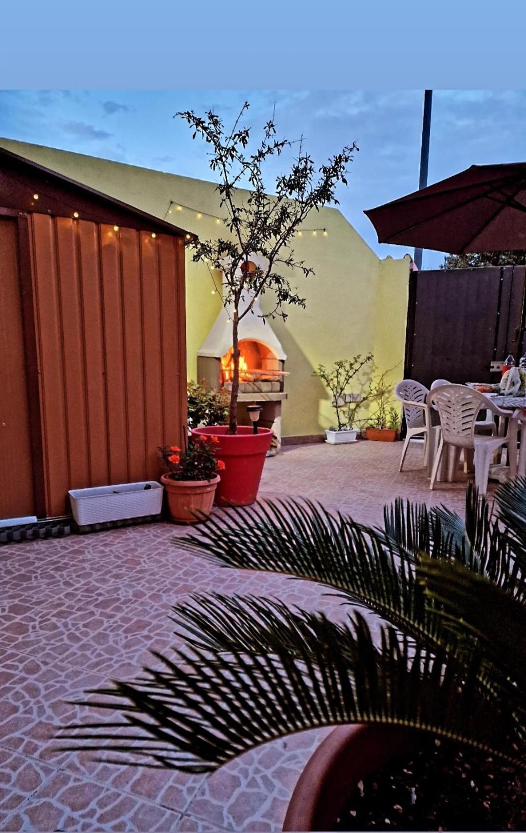 Butterflyhouse Villa Monserrato Bagian luar foto